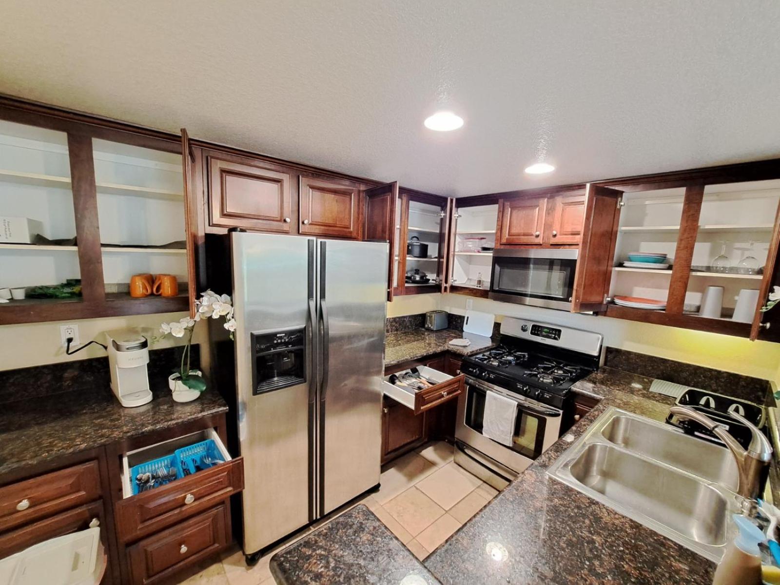 Venetian Vacation La Jolla One Bedroom Luxury Furnished Near Beach And Utc Mall San Diego