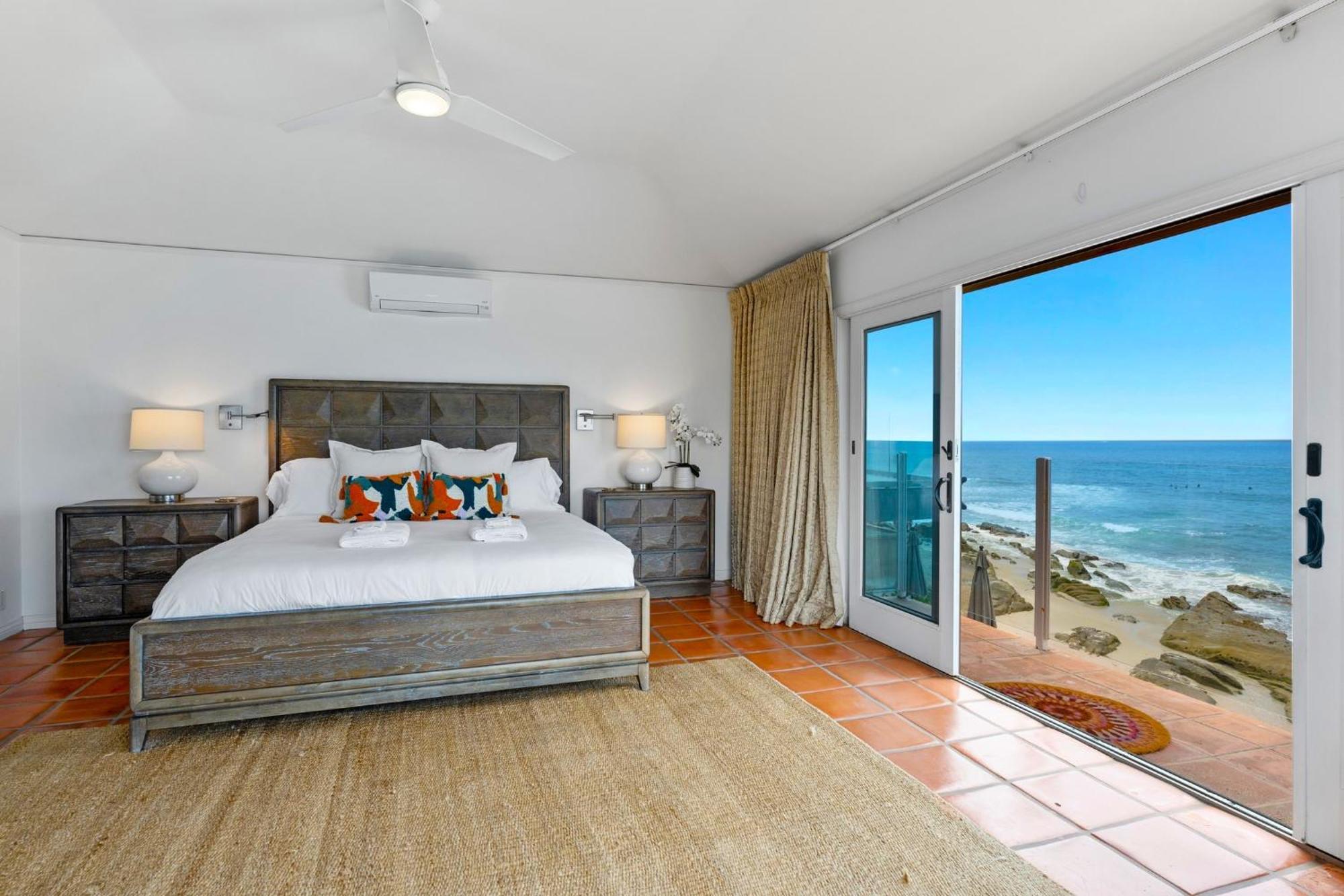 Holiday home B5250 Playa Vista Beachfront *