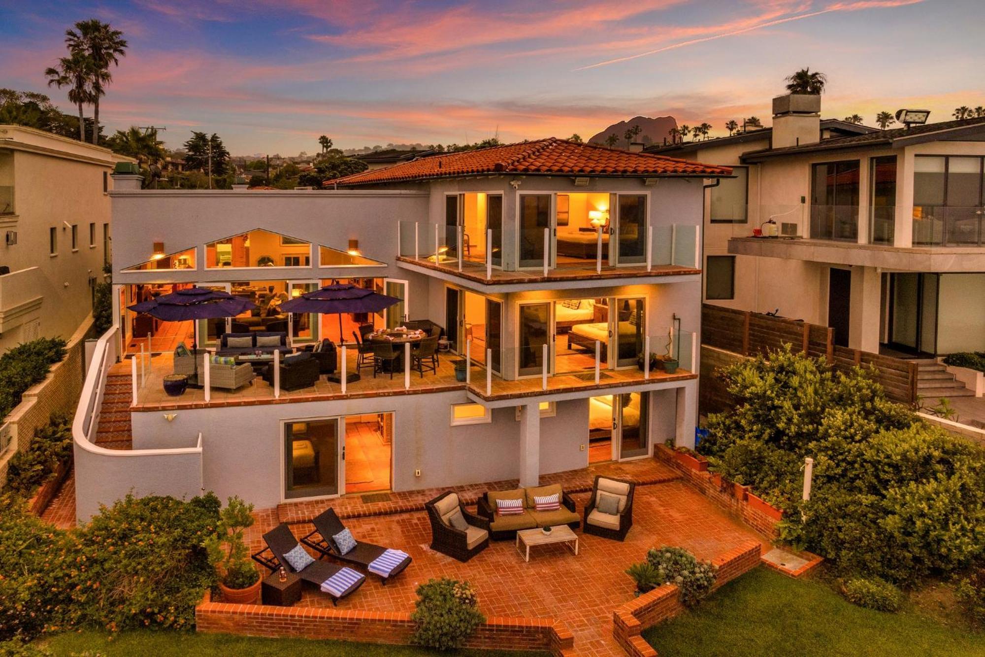 B5250 Playa Vista Beachfront * San Diego