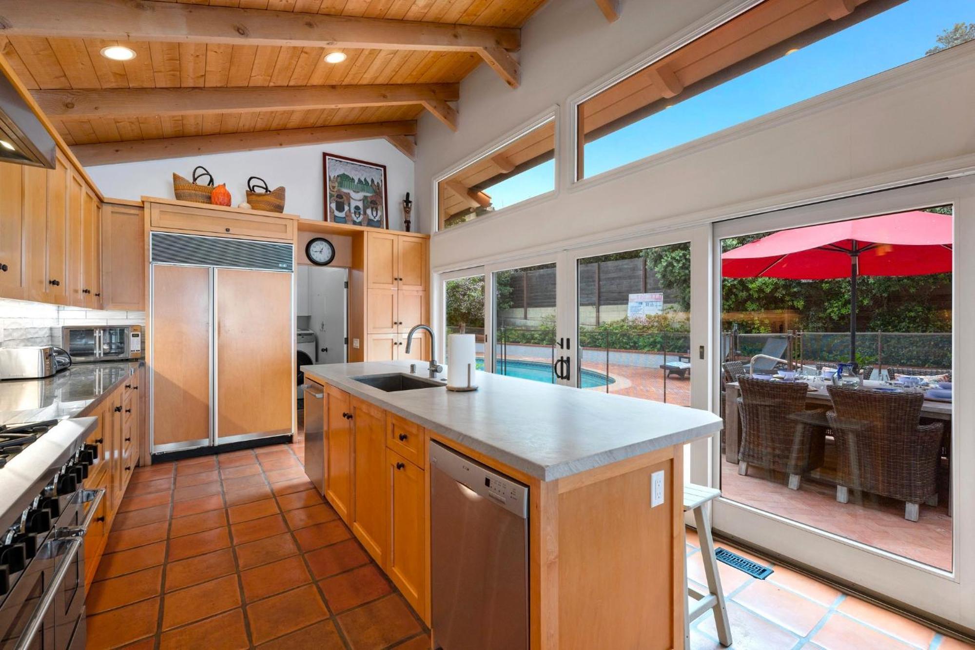 B5250 Playa Vista Beachfront * San Diego