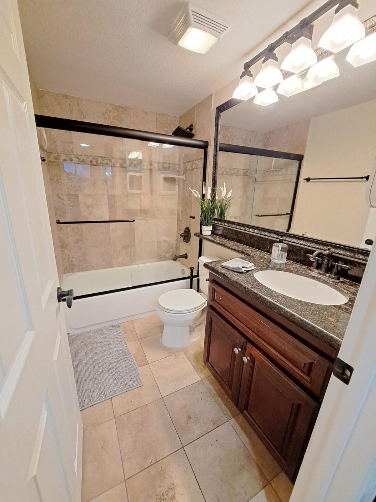 Venetian Vacation La Jolla 2 Bedrooms And 2 Bathrooms Luxury Furnished Near Beach And Utc Mall * San Diego
