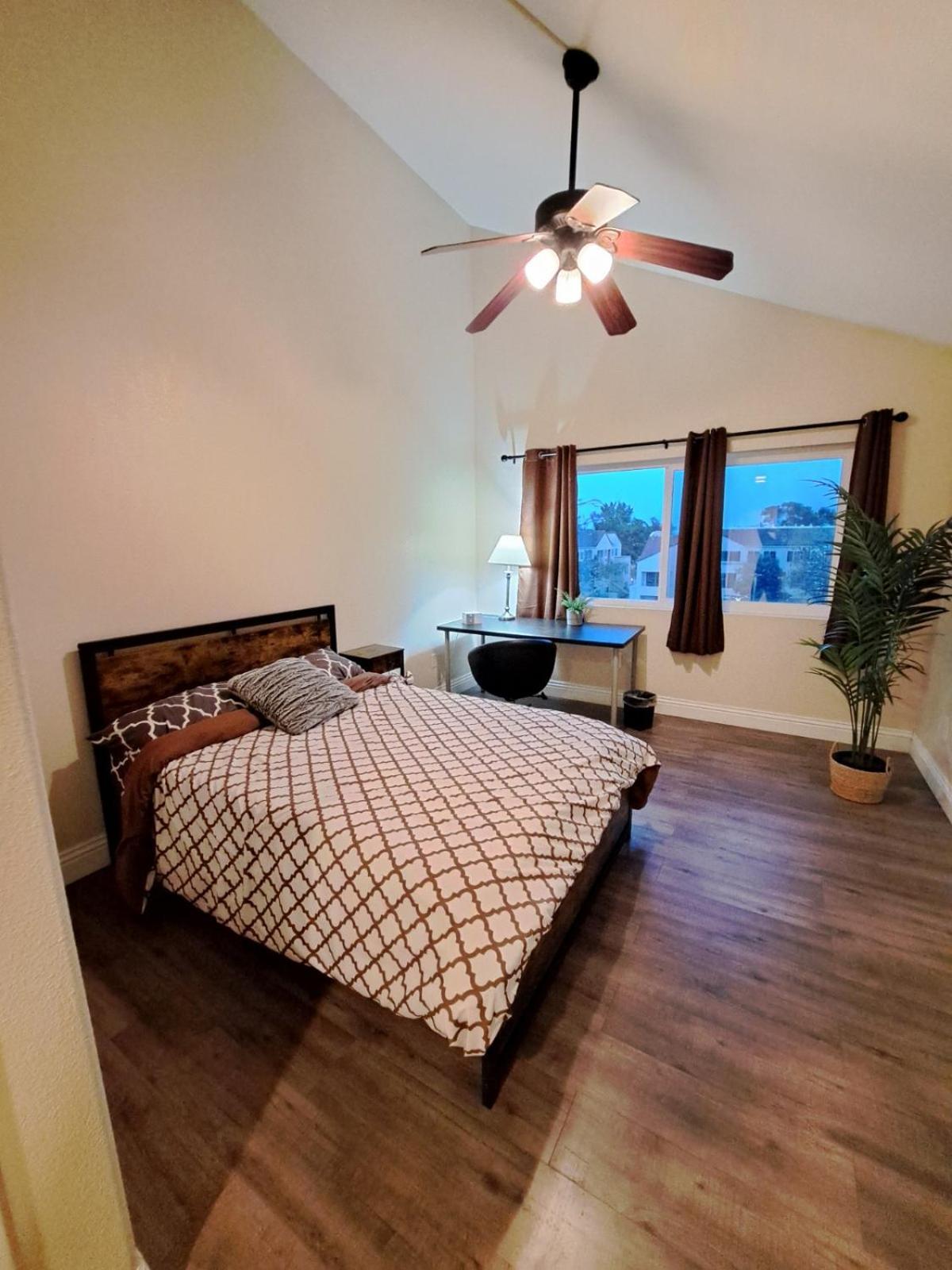 Venetian Vacation La Jolla 2 Bedrooms And 2 Bathrooms Luxury Furnished Near Beach And Utc Mall San Diego