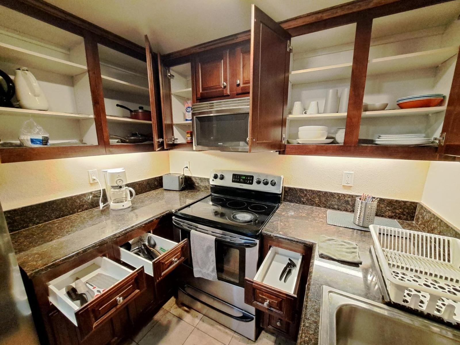 Venetian Vacation La Jolla 2 Bedrooms And 2 Bathrooms Luxury Furnished Near Beach And Utc Mall Apartment