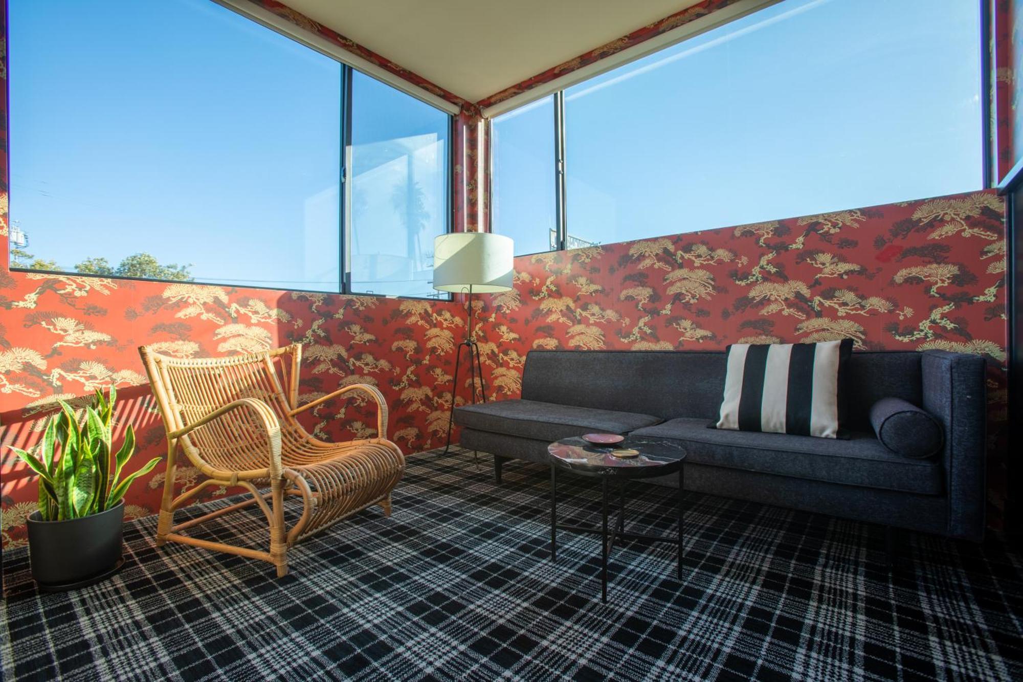Abpopa Hillcrest Hotel