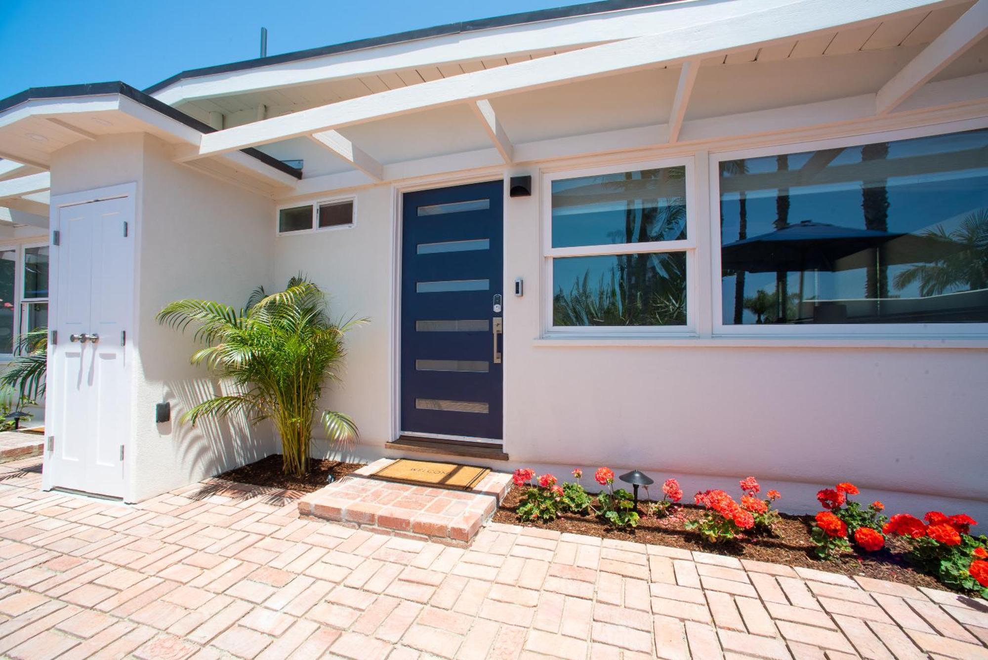 La Jolla Windansea Luxury