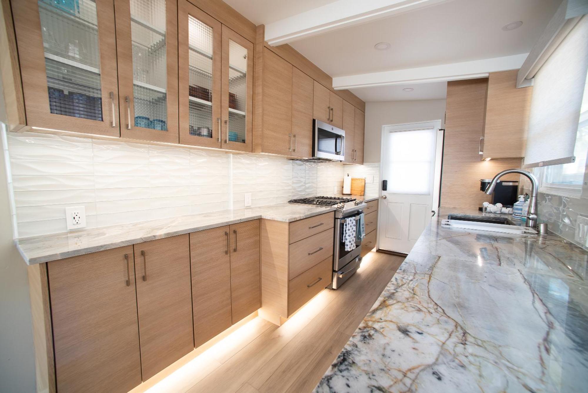 La Jolla Windansea Luxury Apartment