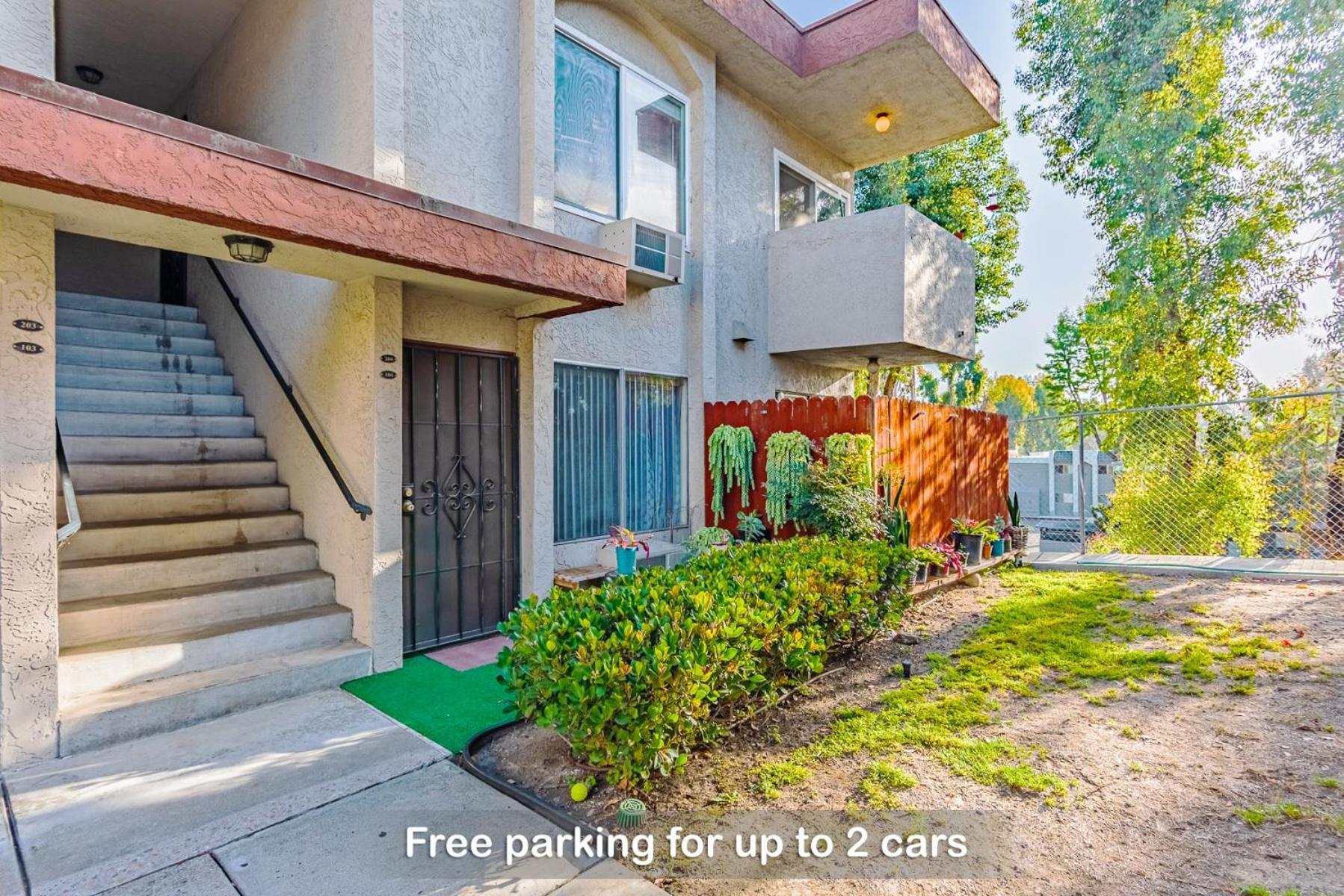 Entire Modern 2-bedroom With 3 Queen Bed, Free Parking, Pool San Diego