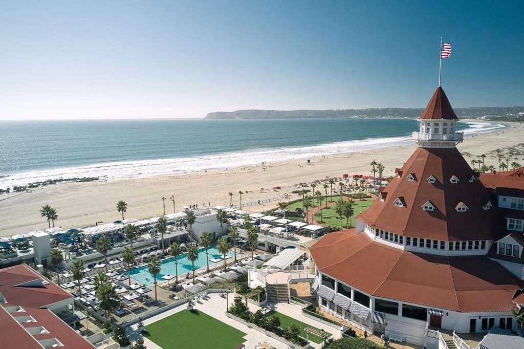*golden Getaway* 5 Beds / 8 Minutes To Downtown San Diego