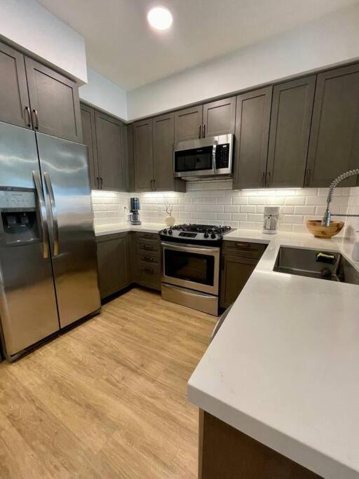 Stylish Downtown Studio Apartment