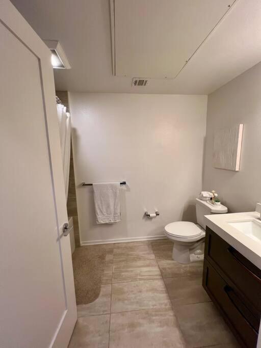 Stylish Downtown Studio Apartment San Diego