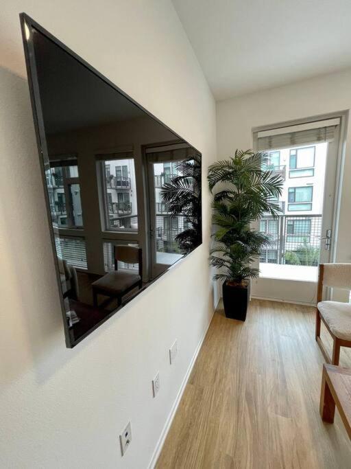 Stylish Downtown Studio * San Diego