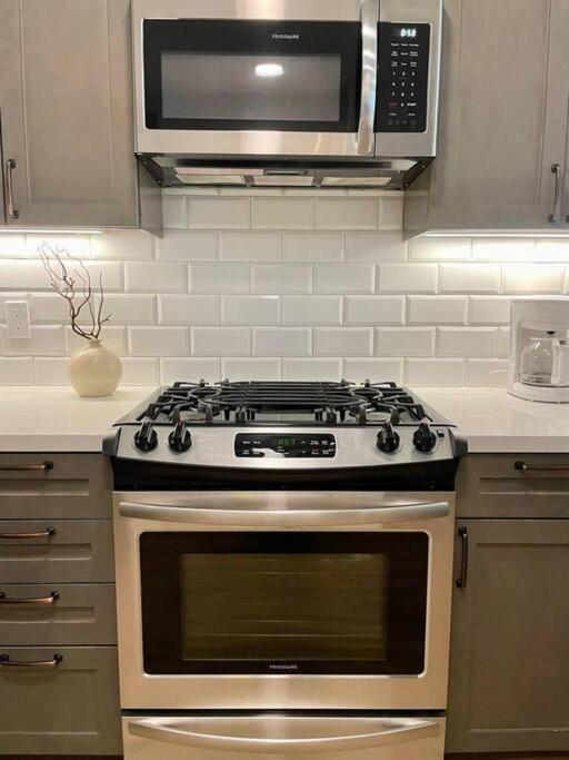 Apartment Stylish Downtown Studio San Diego