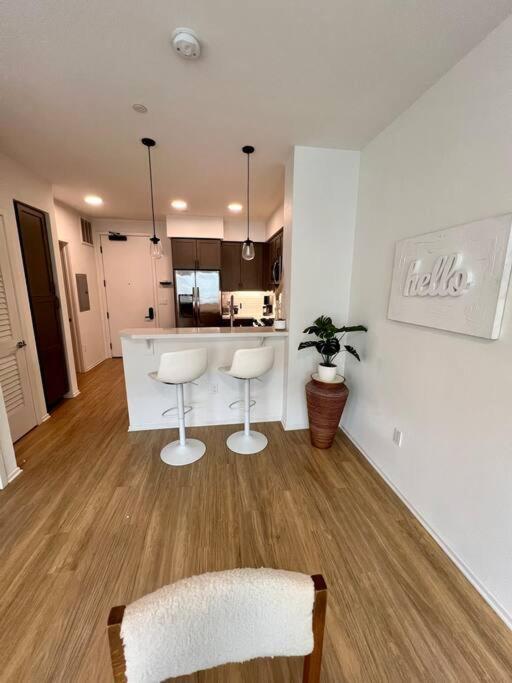 Stylish Downtown Studio Apartment