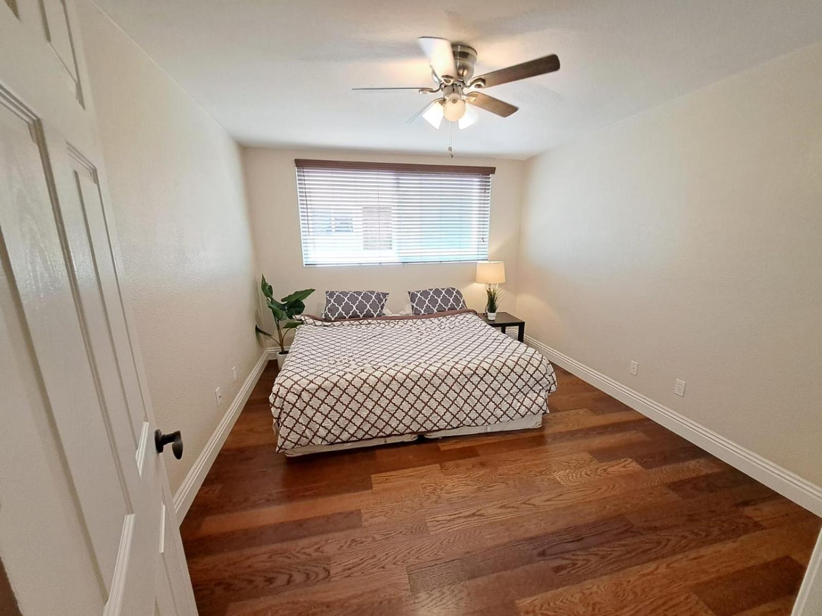 Venetian Vacation La Jolla 2 Bedrooms And 2 Bathrooms Luxury Furnished Near Beach And Utc Mall