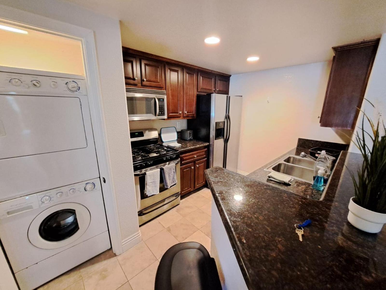 Venetian Vacation La Jolla 2 Bedrooms And 2 Bathrooms Luxury Furnished Near Beach And Utc Mall *