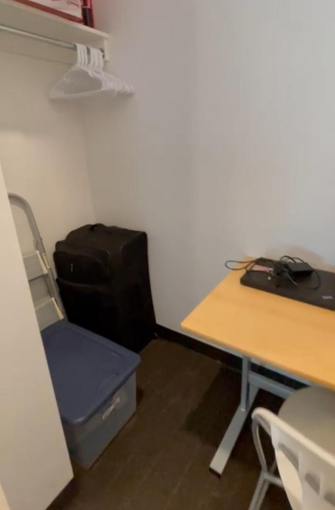 In - Ucsd Apartment *