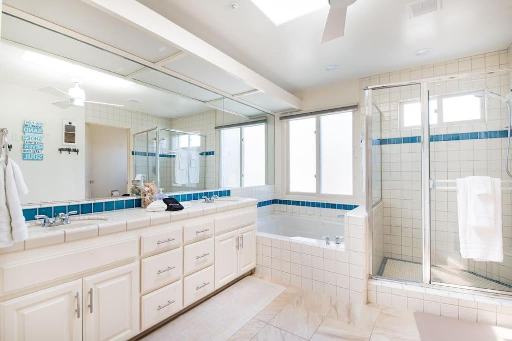 Holiday home Luxury Penthouse With Elevator - Sleeps 10+ - Family Friendly Sun / Surf / Sand