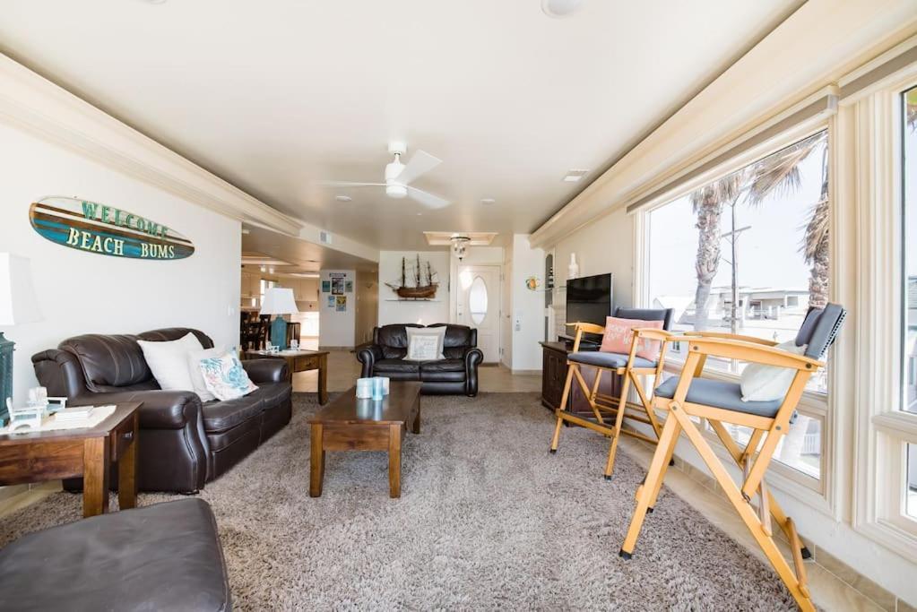 Luxury Penthouse With Elevator - Sleeps 10+ - Family Friendly Sun / Surf / Sand Holiday home San Diego