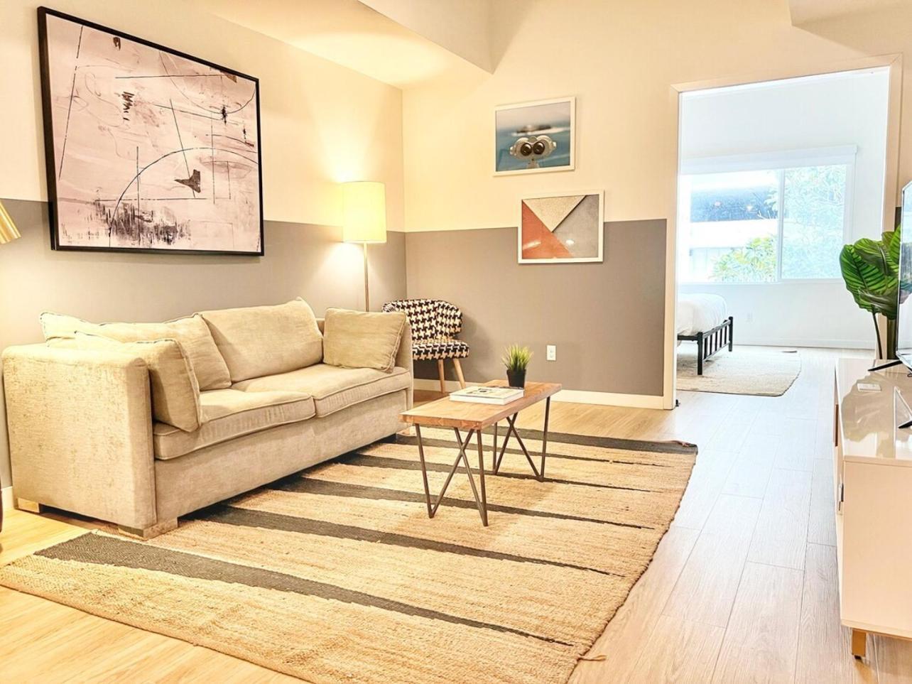 Boutique In Downtown Apartment San Diego