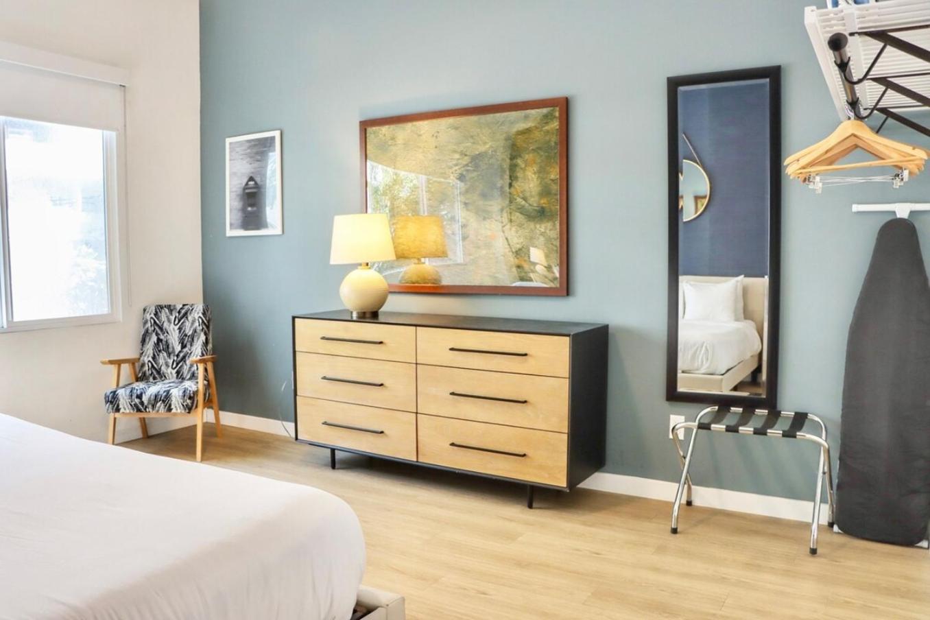 Apartment Ambient Oasis In The Heart Of *