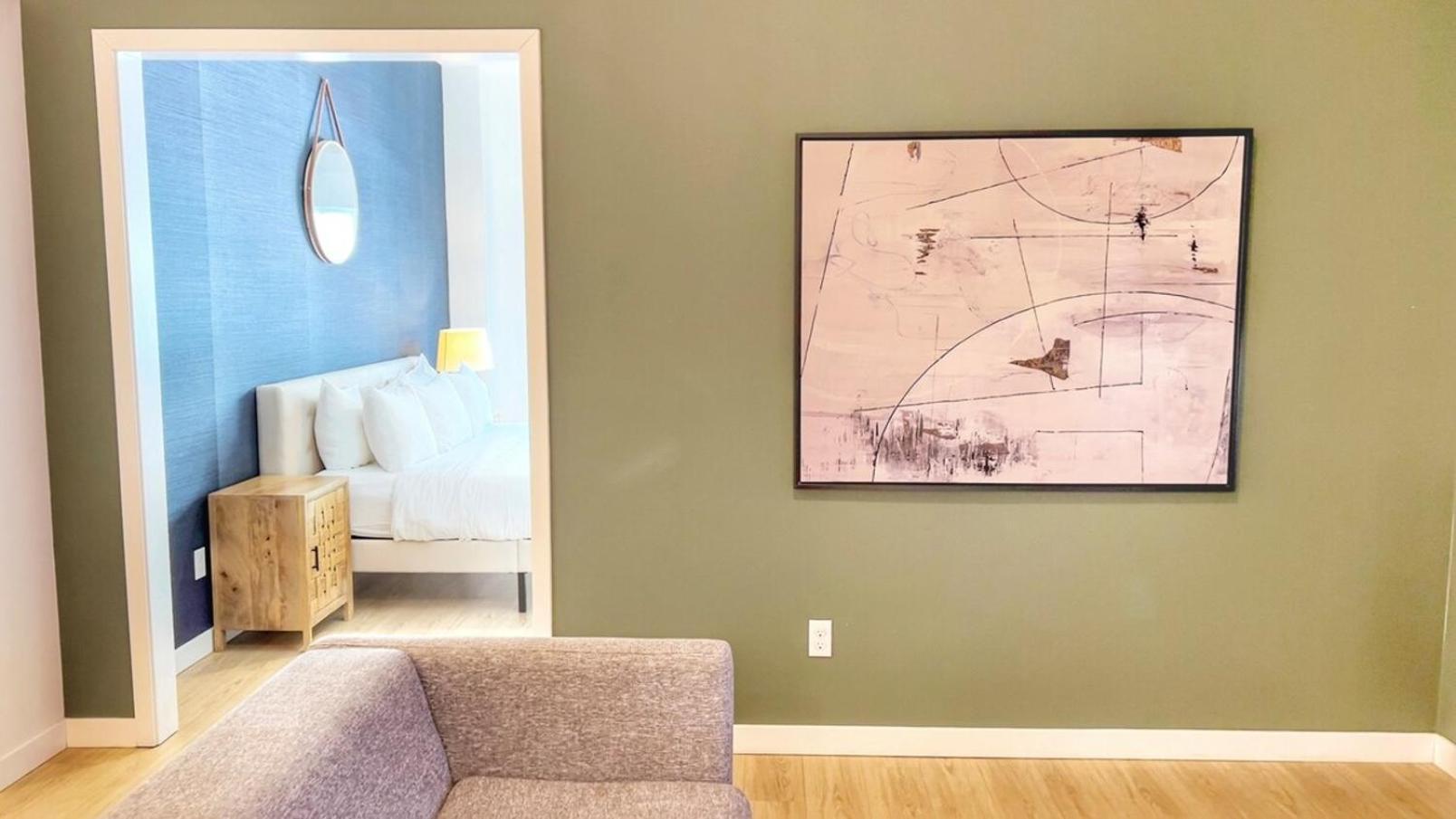 Ambient Oasis In The Heart Of