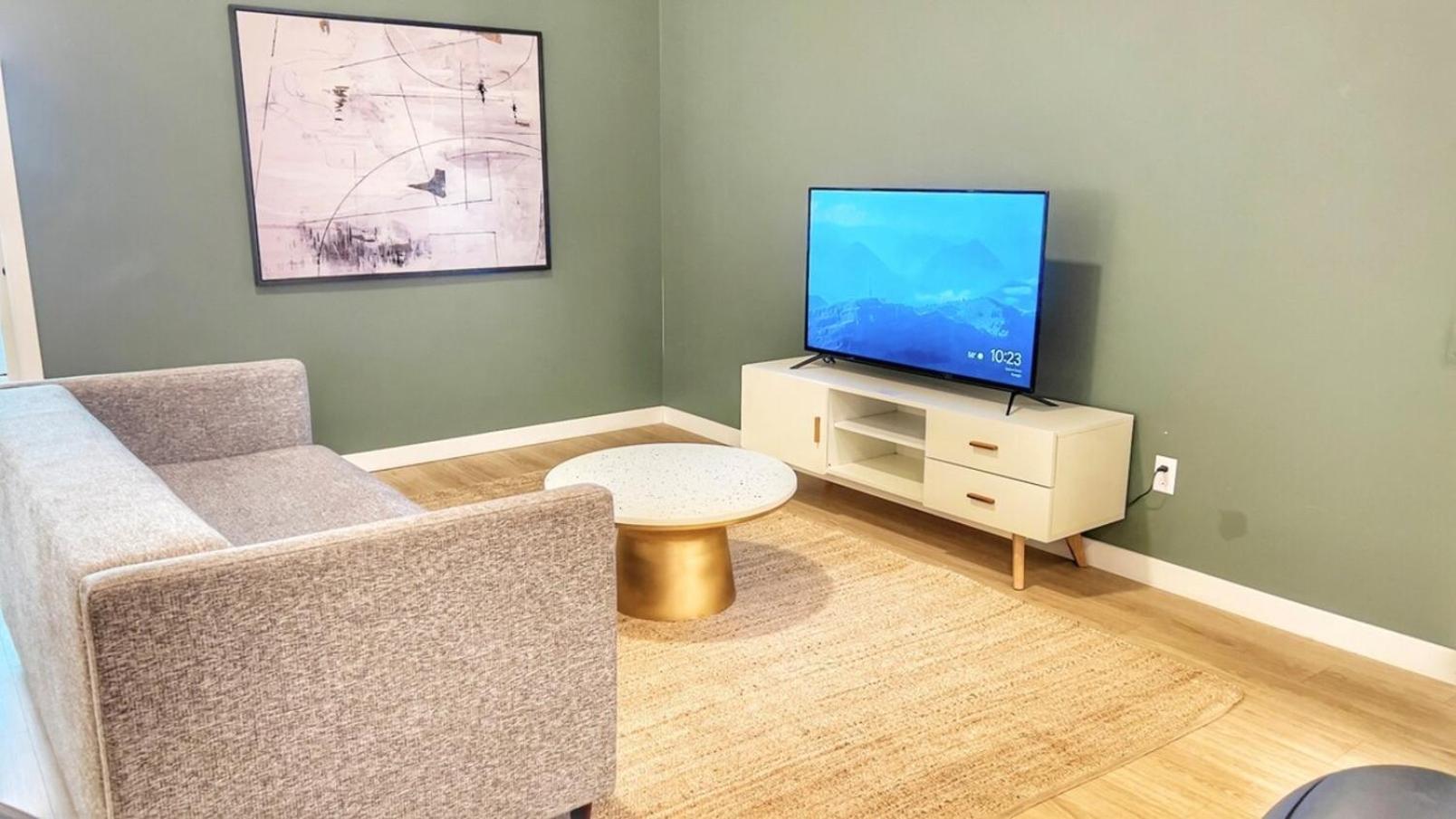 Ambient Oasis In The Heart Of Apartment San Diego