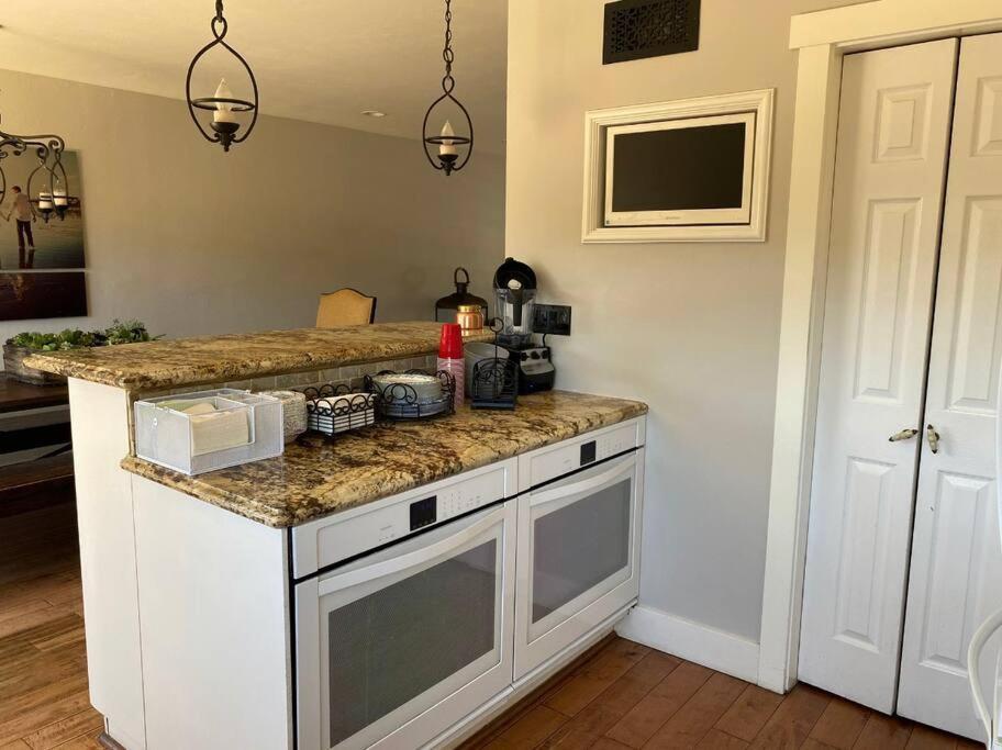 Close To Ucsd And La Jolla Holiday home *