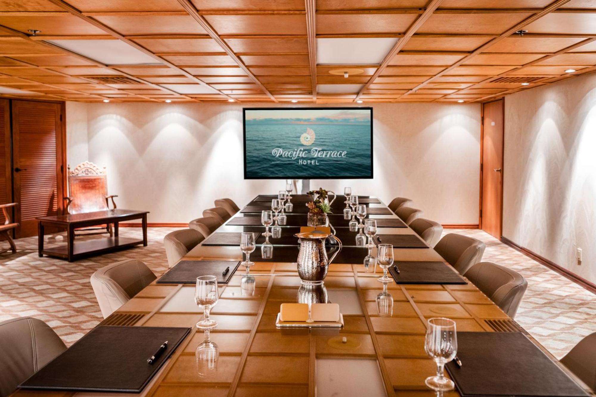 Hotel Pacific Terrace 4*