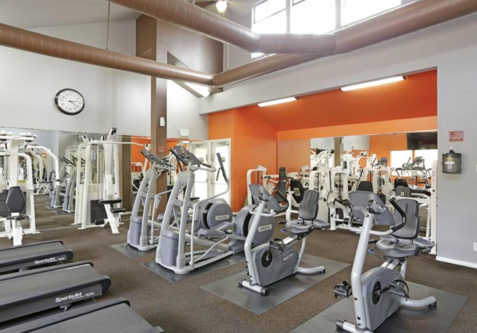 Modern In Prime La Jolla Location *