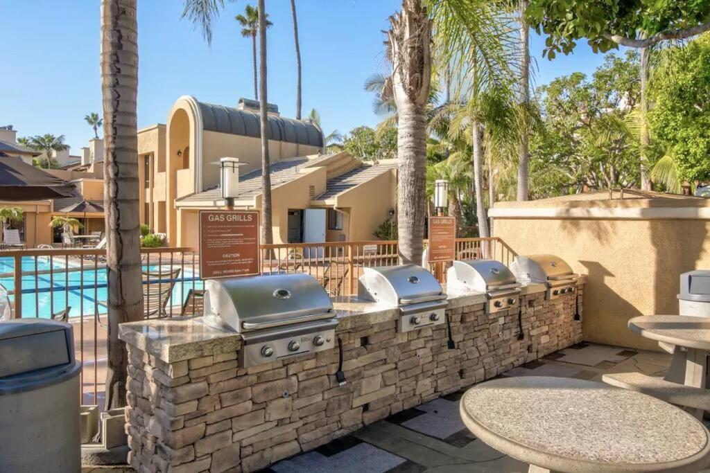 Modern In Prime La Jolla Location *
