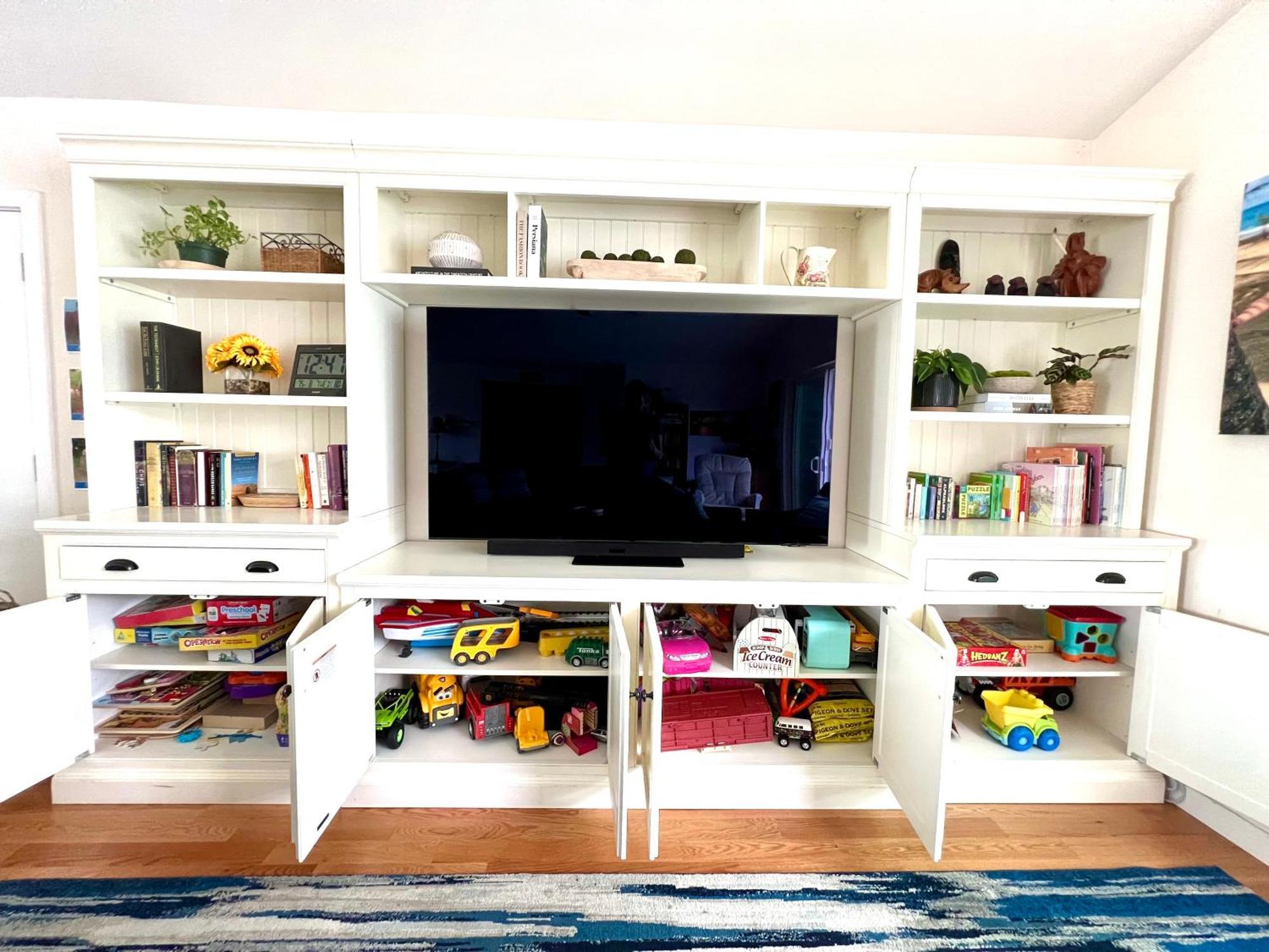 Holiday home Family Friendly Retreat With Yard And Play Area, 2000 Sq Ft, Ac, Fiber Optic Wifi *