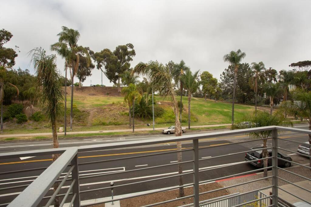 Explore Balboa Park From Your Cozy W Patio *