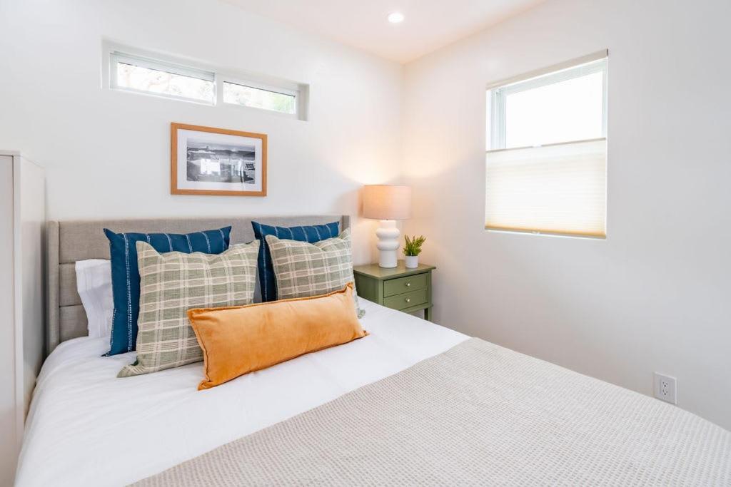Quaint In Charming Marston Hills Apartment San Diego