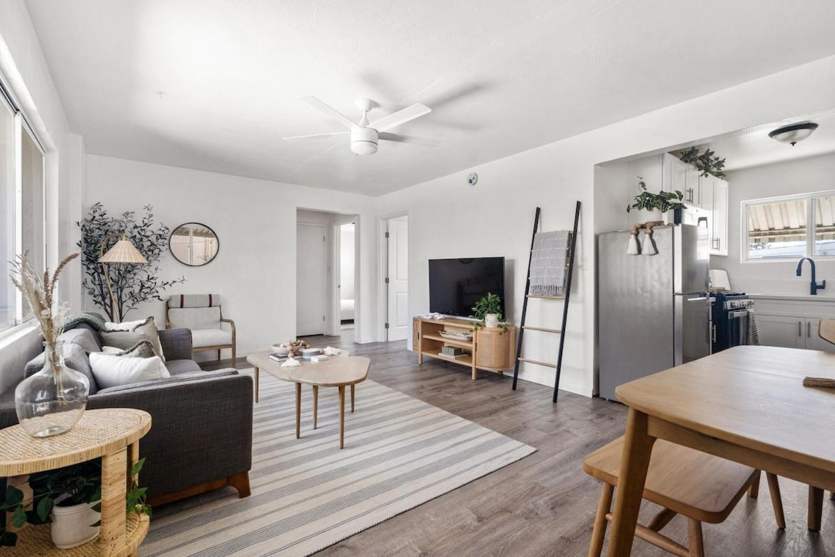 Pacific Boho Retreat 3 Blocks To Ocean Holiday home