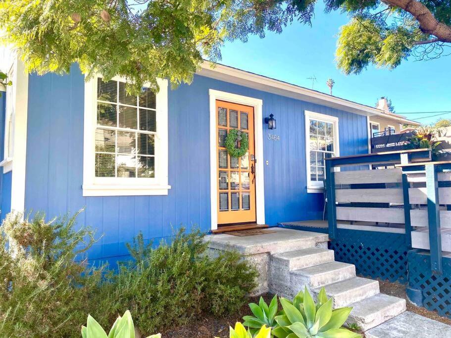 The Downtown Blue Escape San Diego