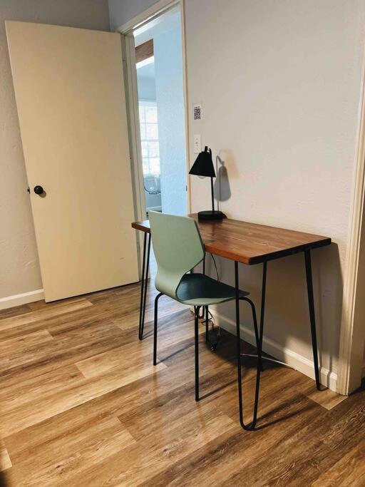 The Downtown Blue Escape Holiday home *