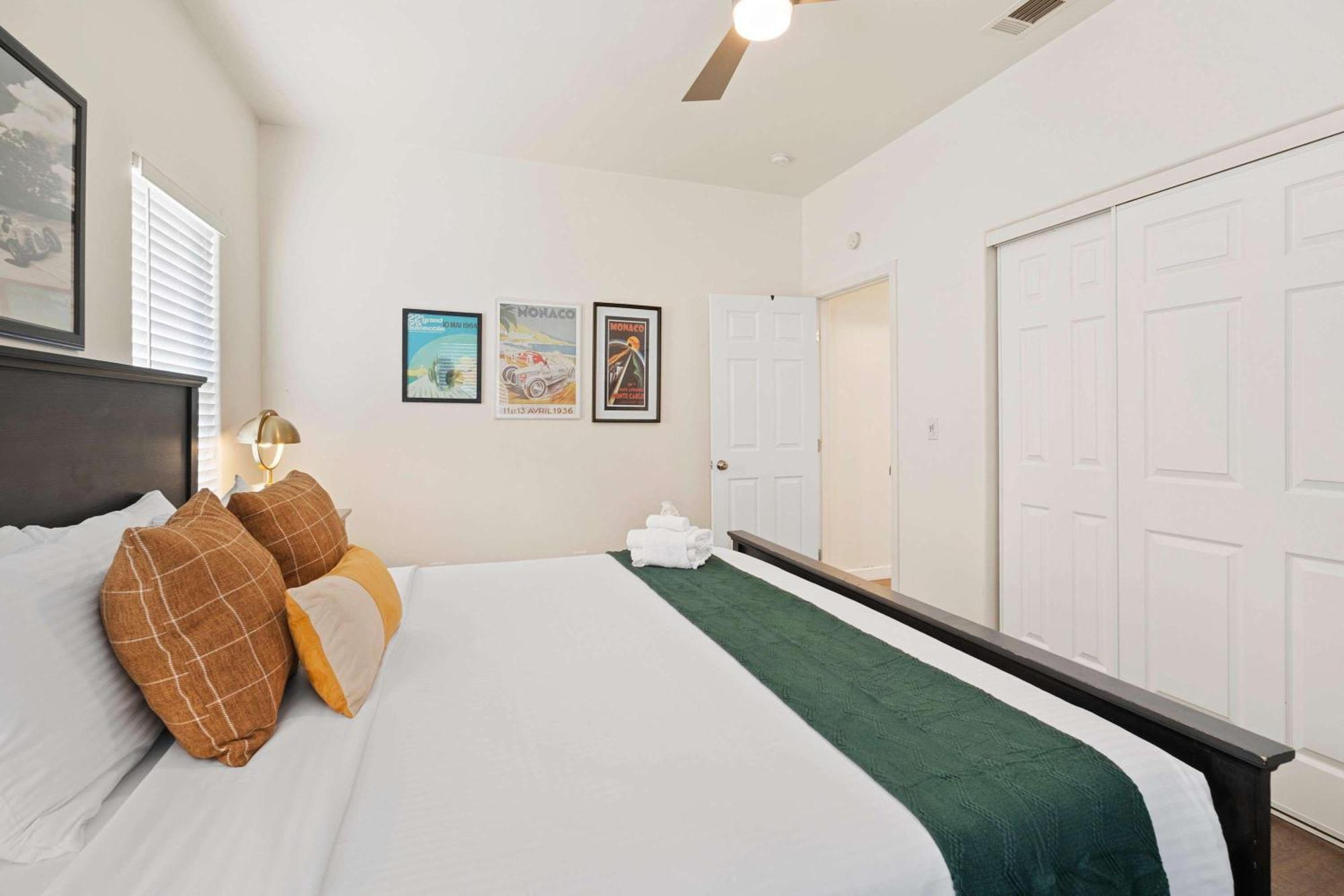 Catch N' Relax On Nimitz- Minutes From The Harbor *