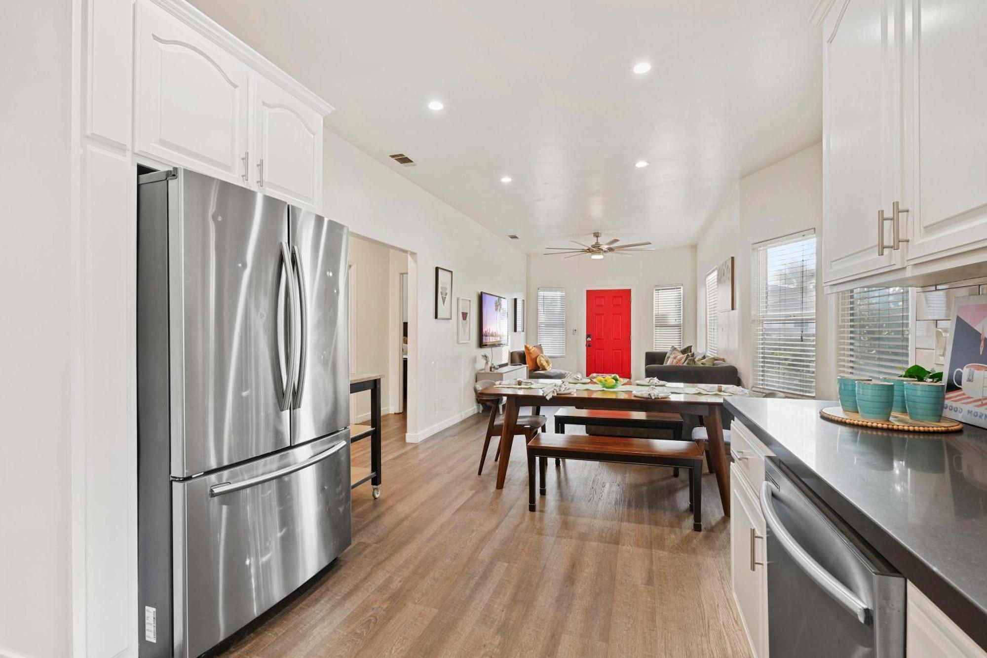 Catch N' Relax On Nimitz- Minutes From The Harbor *