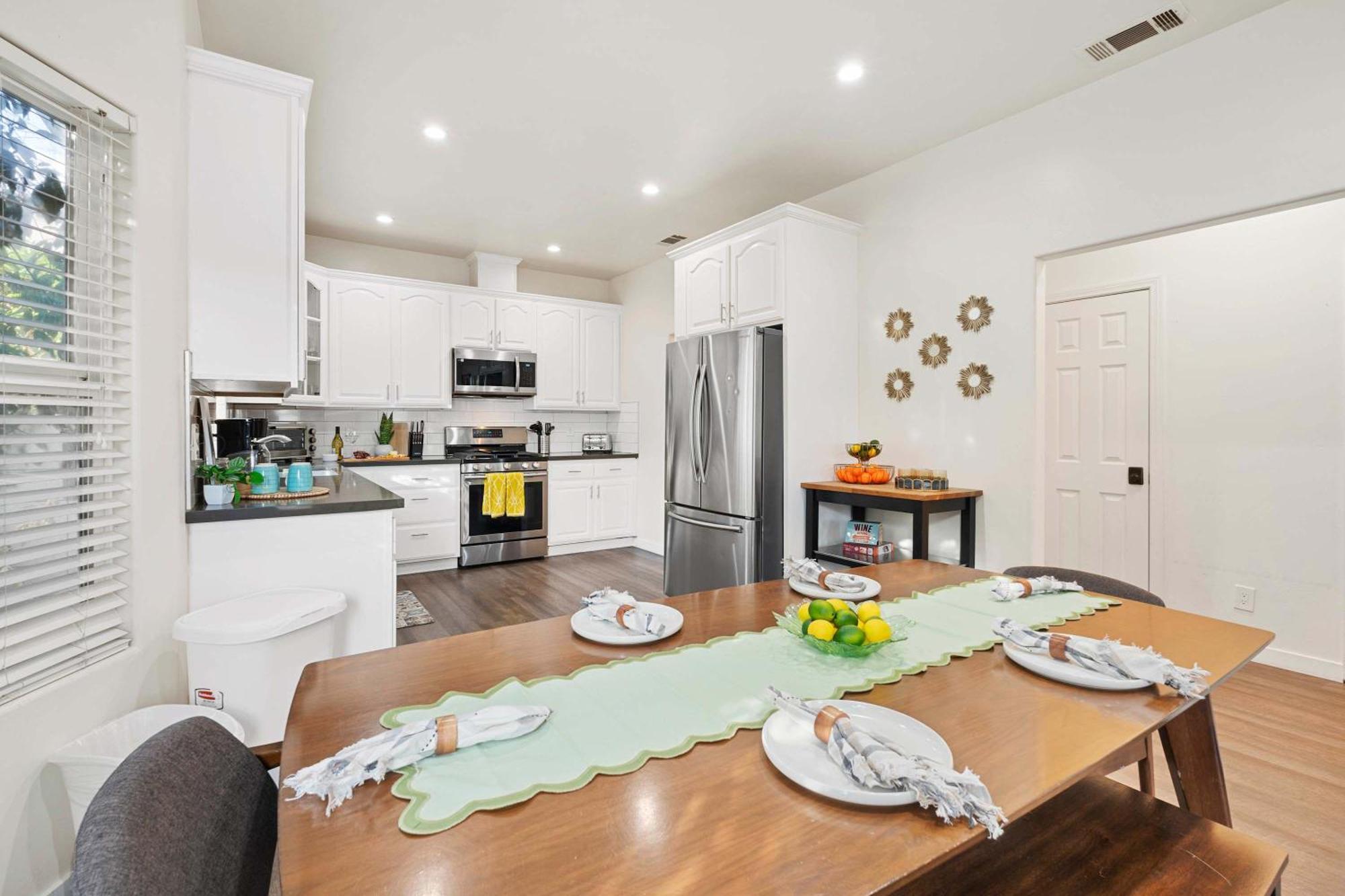 Catch N' Relax On Nimitz- Minutes From The Harbor Holiday home *
