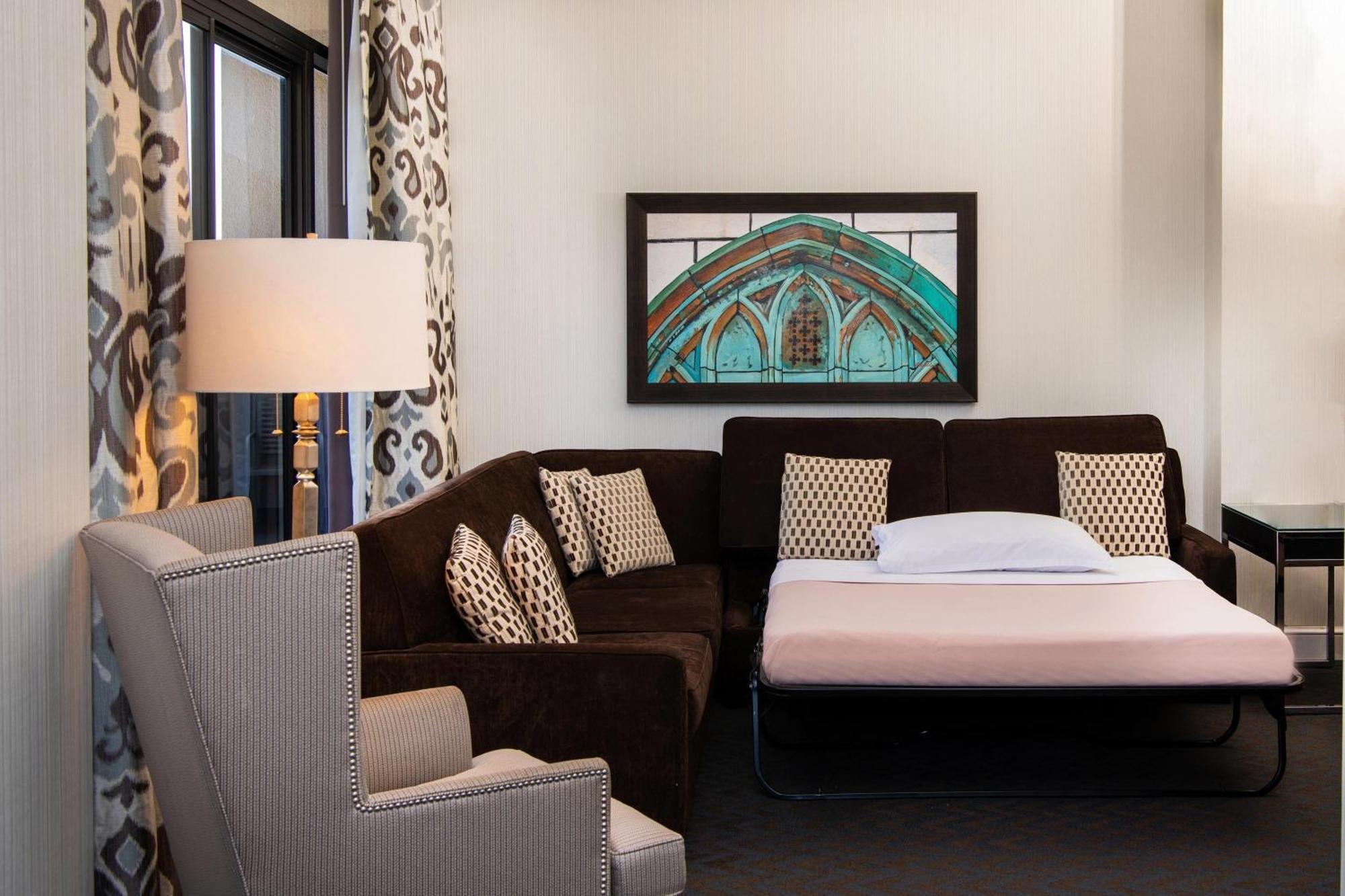 Sheraton Mission Valley Hotel 4*