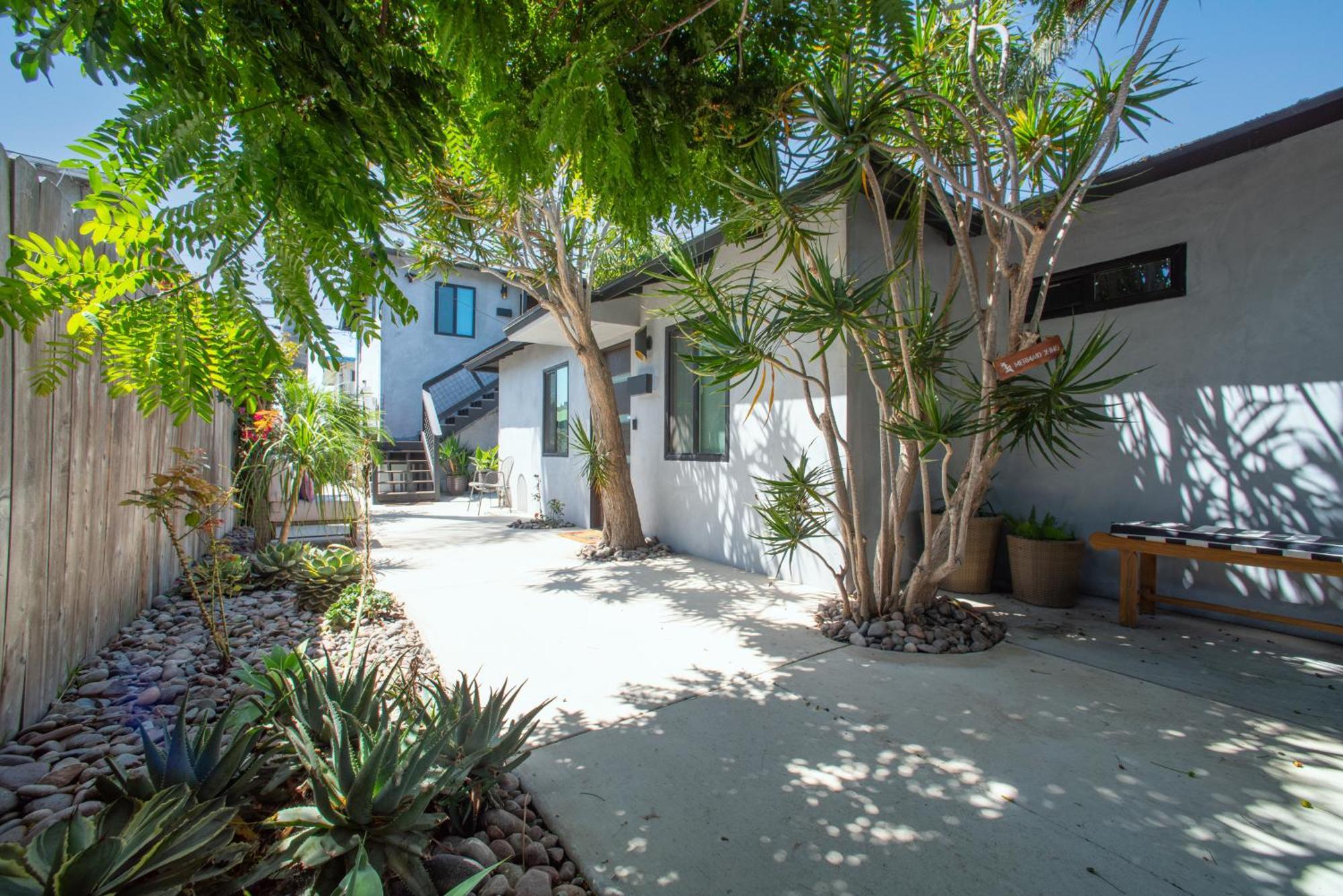 5bd Family, Event Friendly 4plex Steps2beach