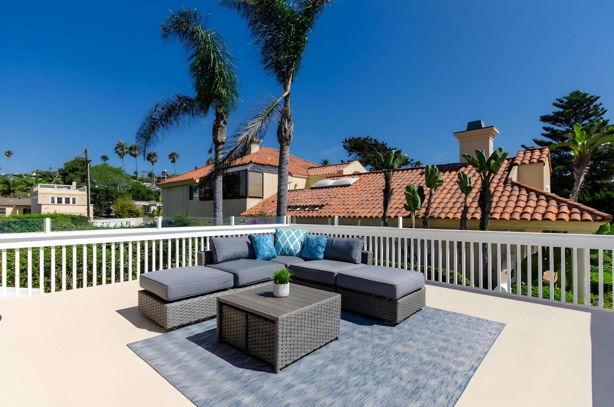 Holiday home Seaside Serenity Stunning Oceanfront Retreat *