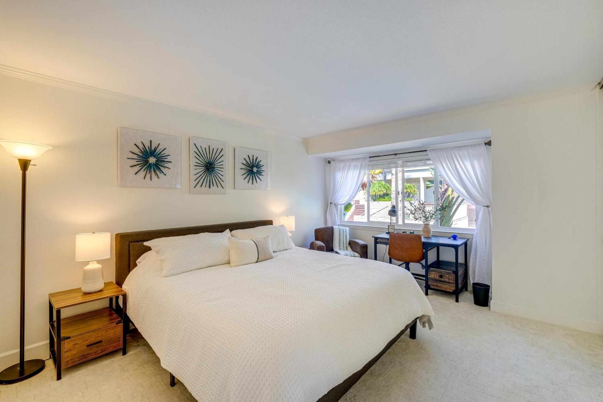 With Pool Access About 2 Mi To Beach! Apartment San Diego