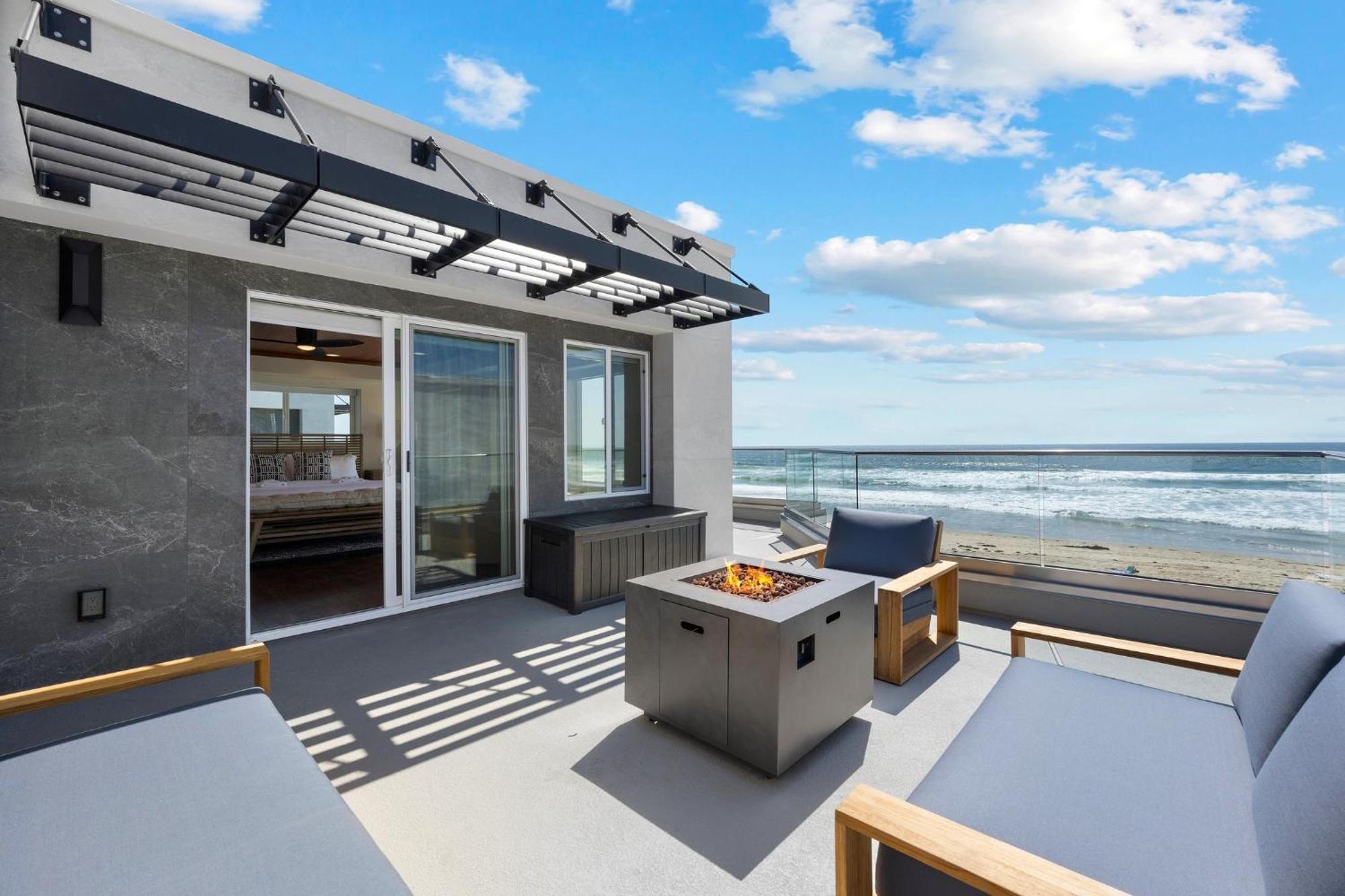 B5130 Bluewater Oceanfront 2 North