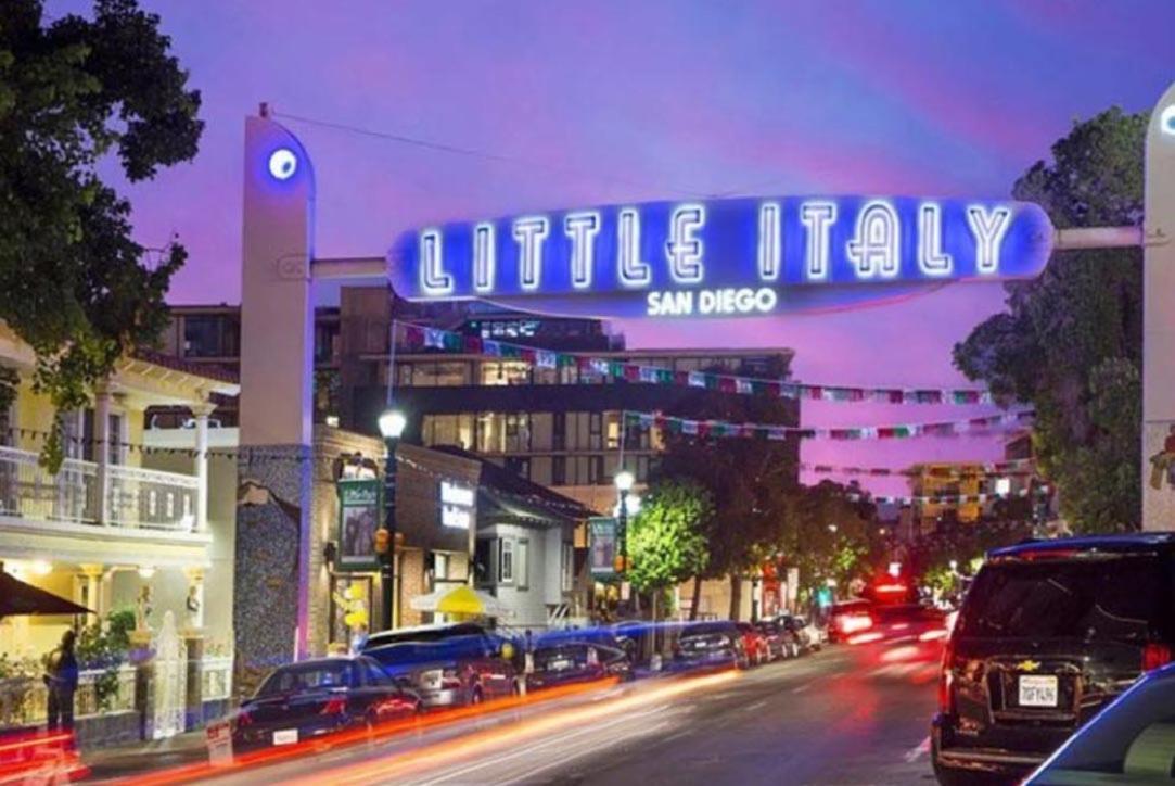 Holiday home Omg!! A Blue Lagoon In The ♥ Of The City? Game Room, Views, Luxury San Diego