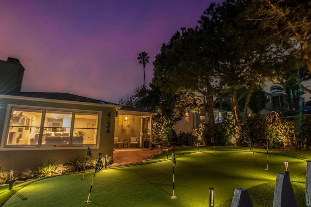 Holiday home New! Pt Loma Paradise: Remodel - Pool - Game - Wow! *