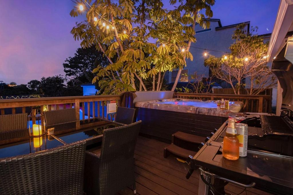 Holiday home New! Pt Loma Paradise: Remodel - Pool - Game - Wow!