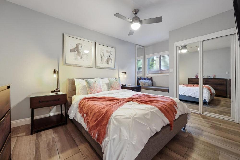 Omg!! A Blue Lagoon In The ♥ Of The City? Game Room, Views, Luxury San Diego
