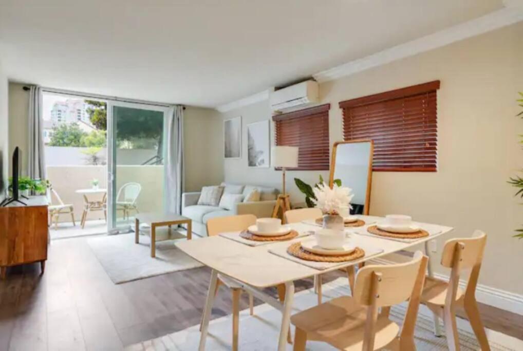 Venetian Luxury La Jolla, Spa, Pool, Gym Apartment