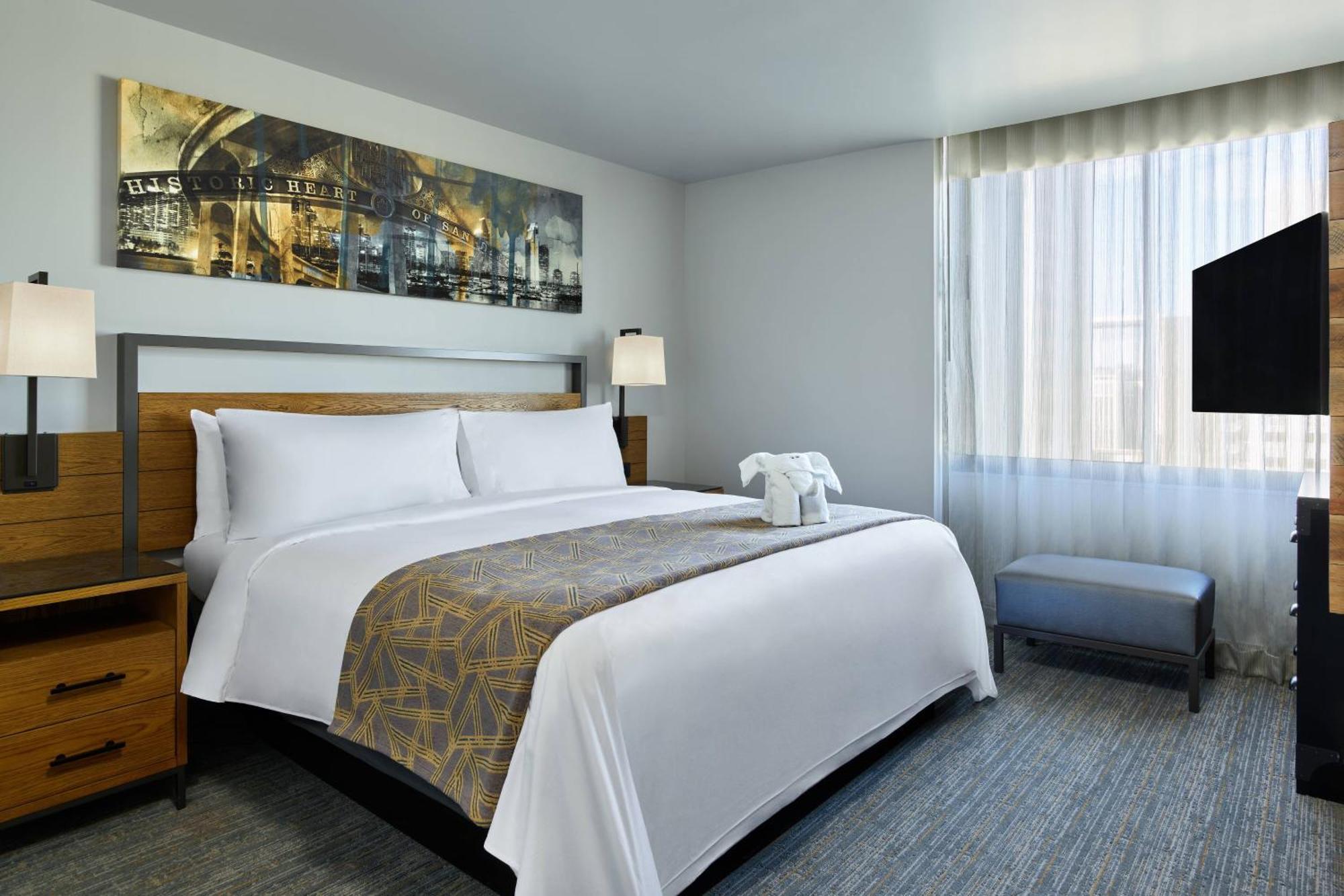 Marriott Vacation Club,    Hotel 3*